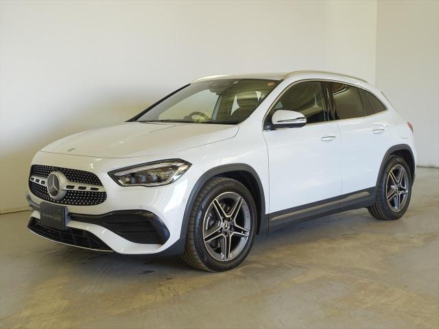 GLA200 d 4MATIC AMGラインパッケージ