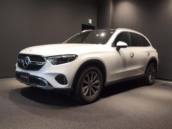 GLC220 d 4MATIC レザーエクスクルーシブパッケージ