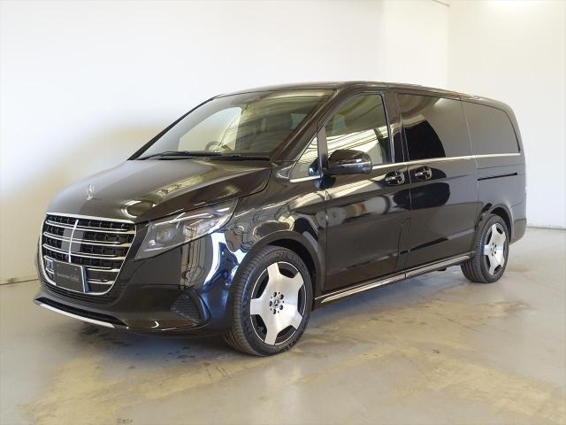 V220 d エクスクルーシブ ロング プラチナスイート