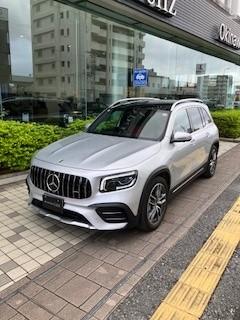 AMG GLB35 4マチック パノラミックスライディングルーフ