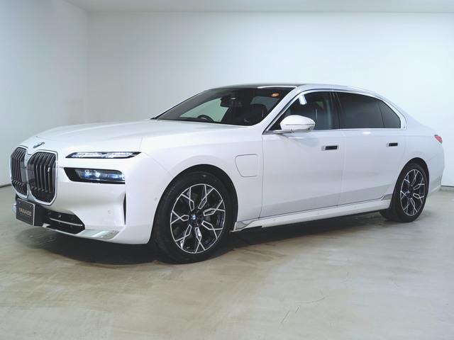i7 xDrive60 エクセレンス