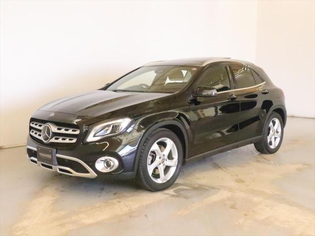 GLA220 4MATIC レーダーセーフティパッケージ・プレミアムパッケージ