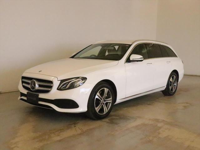 E200 4MATIC ステーションワゴン アバンギャルド エクスクルーシブパッケージ