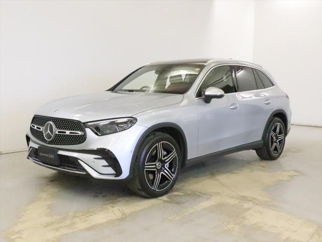 GLC220 d 4MATIC AMGラインパッケージ・AMGレザーエクスクルーシブパッケージ・ドライバーズパッケージ