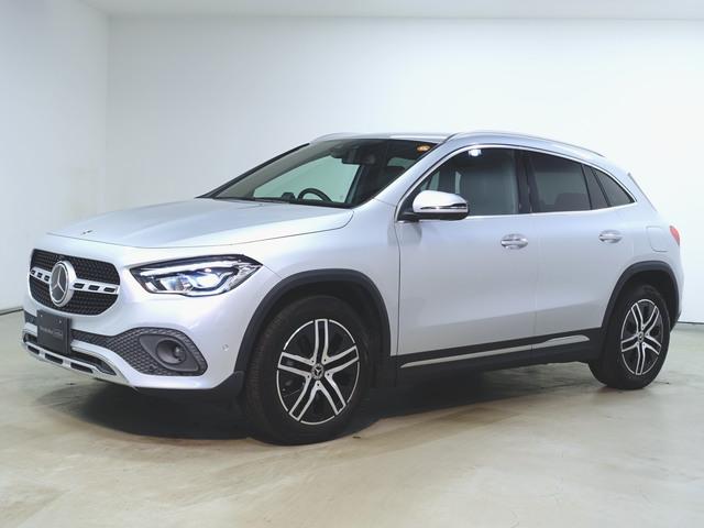 GLA200 d 4マチック ナビゲーションパッケージ