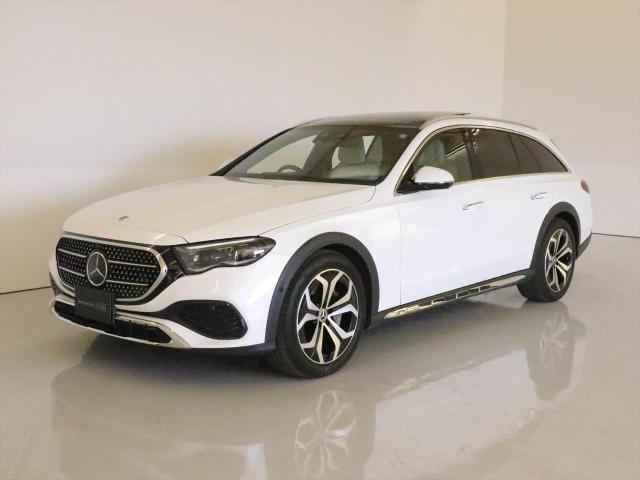 E220 d 4MATIC オールテレイン レザーエクスクルーシブパッケージ・アドバンスドパッケージ・デジタルインテリアパッケージ