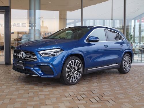 GLA200 d 4MATIC AMGラインパッケージ