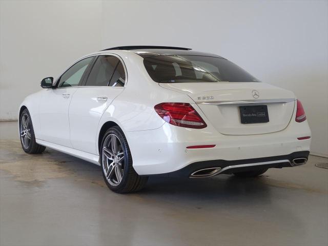 E200 アバンギャルド スポーツ レザーエクスクルーシブパッケージ