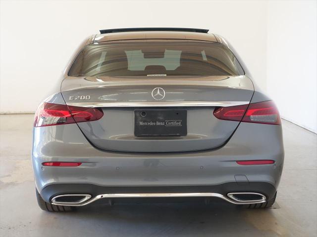 E200 スポーツ AMGラインインテリアパッケージ・エクスクルーシブパッケージ