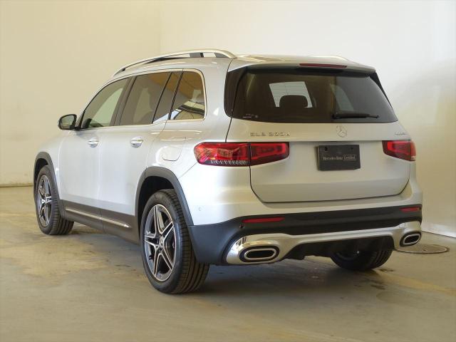 GLB200 d 4MATIC AMGラインパッケージ・AMGレザーエクスクルーシブパッケージ・アドバンスドパッケージ