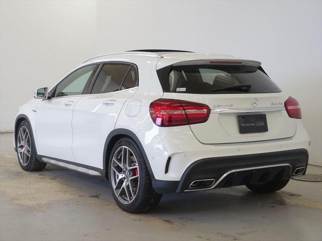 メルセデス‐AMG GLA45 4MATIC AMGアドバンスドパッケージ