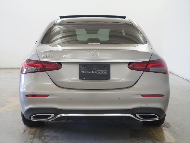 E300 スポーツ エクスクルーシブパッケージ