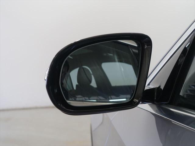 E300 スポーツ エクスクルーシブパッケージ