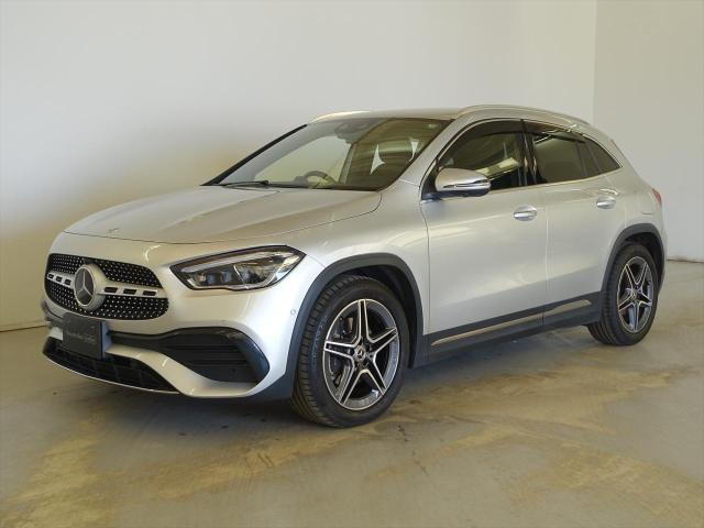 GLA200 d 4MATIC AMGライン ナビゲーションパッケージ