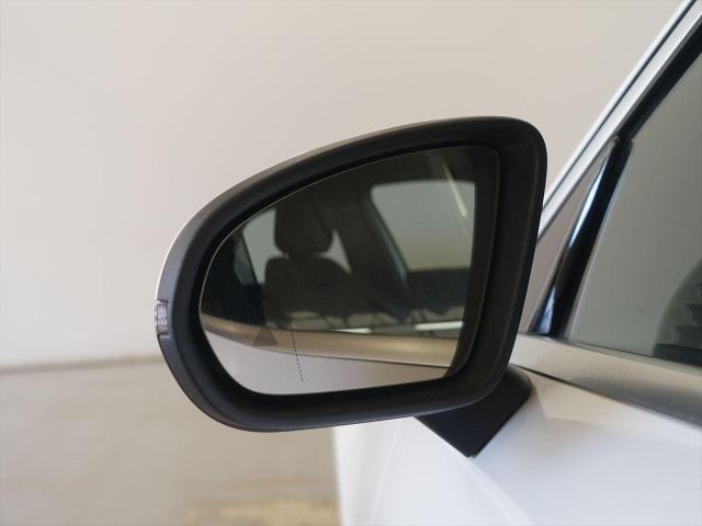 A180 スタイル セダン AMGライン AMGレザーエクスクルーシブパッケージ・レーダーセーフティパッケージ・アドバンスドパッケージ・ナビゲーションパッケージ