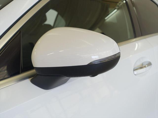 A180 スタイル セダン AMGライン AMGレザーエクスクルーシブパッケージ・レーダーセーフティパッケージ・アドバンスドパッケージ・ナビゲーションパッケージ