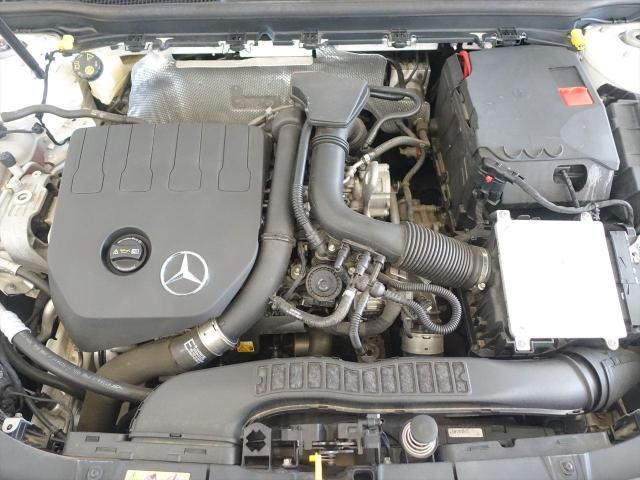 A180 スタイル セダン AMGライン AMGレザーエクスクルーシブパッケージ・レーダーセーフティパッケージ・アドバンスドパッケージ・ナビゲーションパッケージ