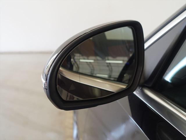 C200 アバンギャルド AMGラインパッケージ・レザーエクスクルーシブパッケージ・ベーシックパッケージ