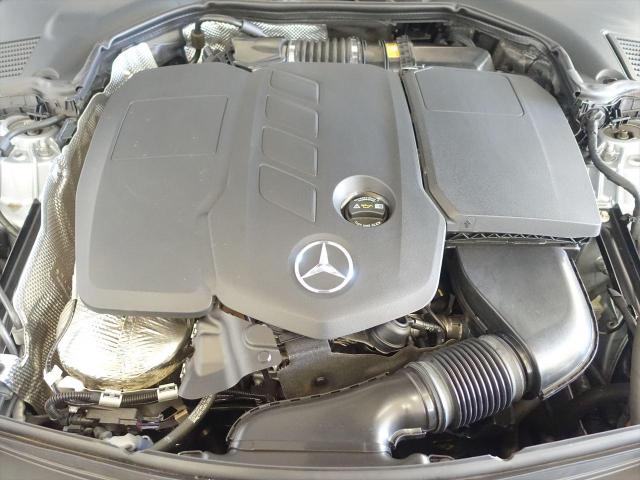 C220 d アバンギャルド AMGライン レザーエクスクルーシブパッケージ・ベーシックパッケージ