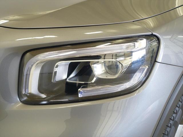GLB200 d 4MATIC レザーエクスクルーシブパッケージ