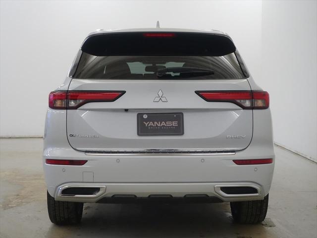 アウトランダー PHEV P