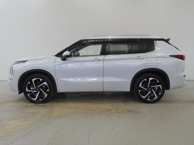 アウトランダー PHEV P