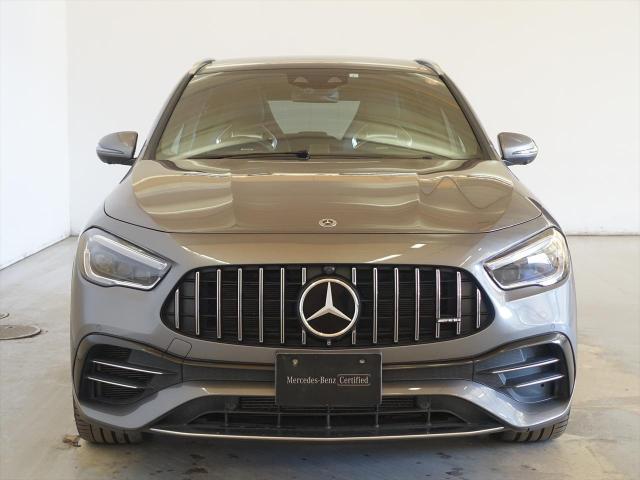 メルセデス‐AMG GLA45 S 4MATIC+ AMGパフォーマンスパッケージ・AMGアドバンスドパッケージ