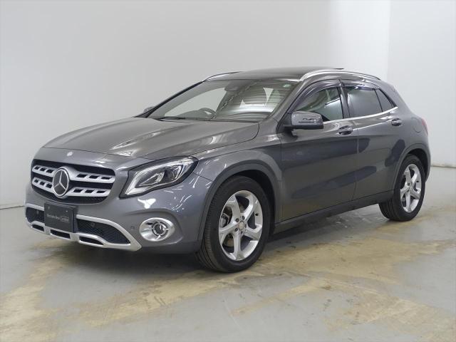 GLA220 4MATIC レーダーセーフティパッケージ・プレミアムパッケージ