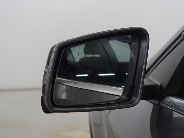 GLA220 4MATIC レーダーセーフティパッケージ・プレミアムパッケージ