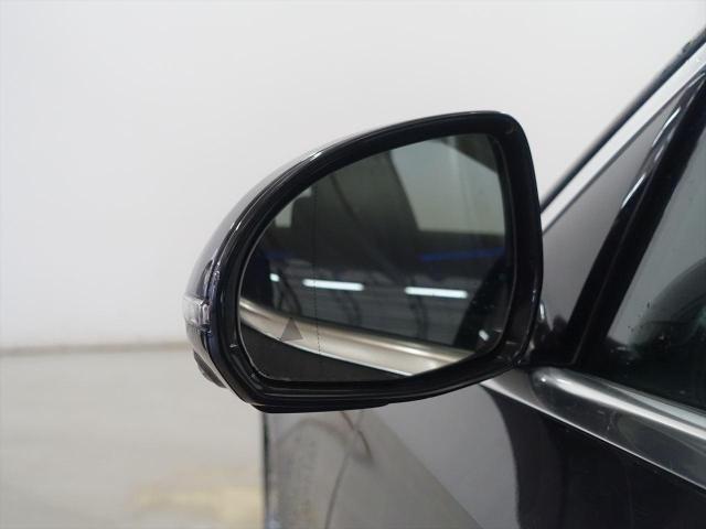 E200 ステーションワゴン アバンギャルド AMGラインパッケージ・レザーエクスクルーシブパッケージ・デジタルインテリアパッケージ