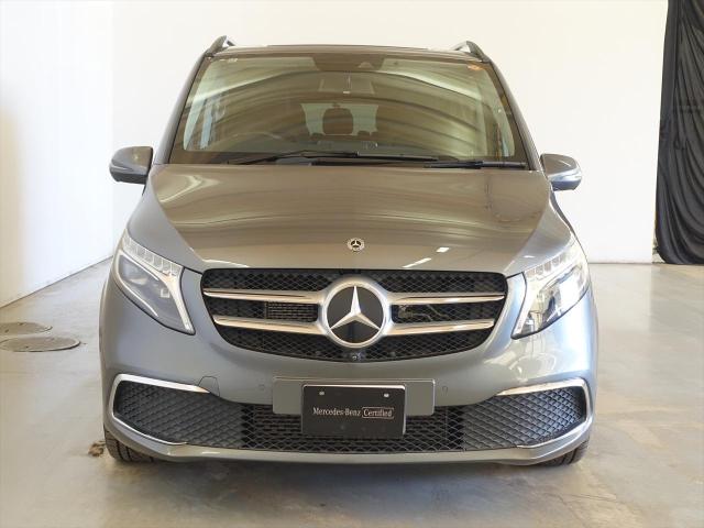 V220 d アバンギャルド