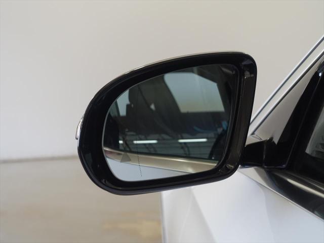 E220 d スポーツ AМGインテリアパッケージ・エクスクルーシブパッケージ