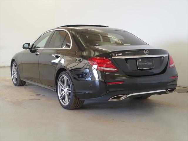 E200 アバンギャルド スポーツ レザーエクスクルーシブパッケージ