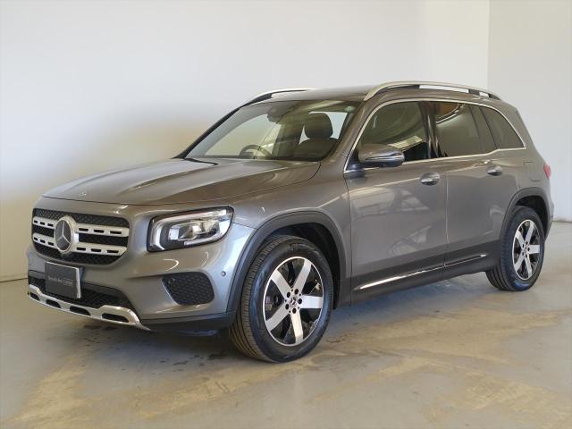 GLB200 d レザーエクスクルーシブパッケージ・アドバンスドパッケージ・ナビゲーションパッケージ