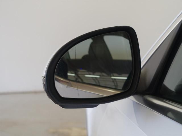 C200 ステーションワゴン アバンギャルド AMGラインパッケージ・レザーエクスクルーシブパッケージ・ベーシックパッケージ