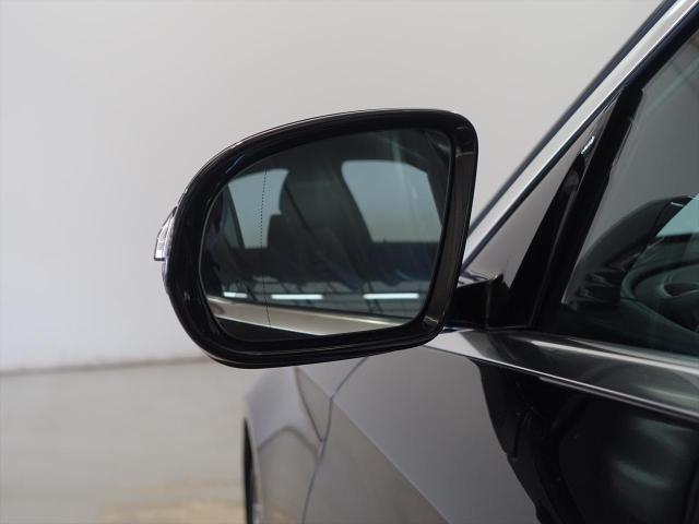 E200 ステーションワゴン スポーツ AMGラインインテリアパッケージ・エクスクルーシブパッケージ