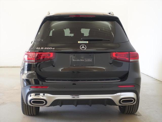 GLB200 d AMGライン AMGレザーエクスクルーシブパッケージ・アドバンスドパッケージ・ナビゲーションパッケージ