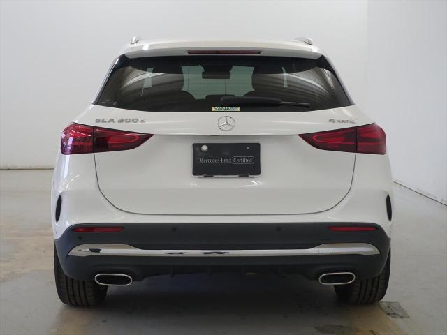 GLA200 d 4MATIC AMGラインパッケージ