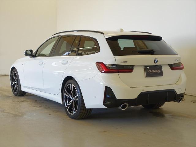 320d xDrive ツーリング  Mスポーツ