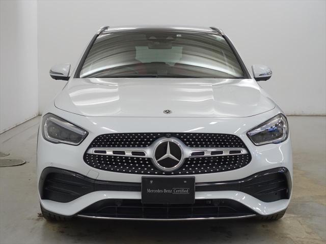GLA200 d 4MATIC AMGラインパッケージ・AMGレザーエクスクルーシブパッケージ・アドバンスドパッケージ