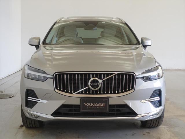 XC60 アルティメット B5 AWD