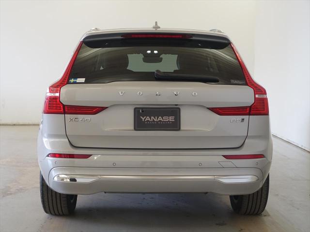 XC60 アルティメット B5 AWD