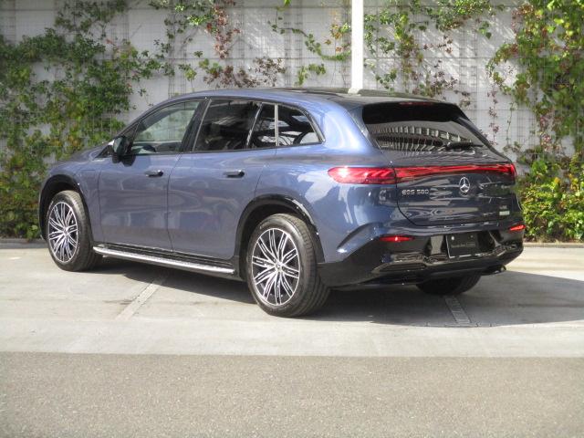 EQS580 4MATIC SUV スポーツ ナイトパッケージ・ショーファーパッケージ