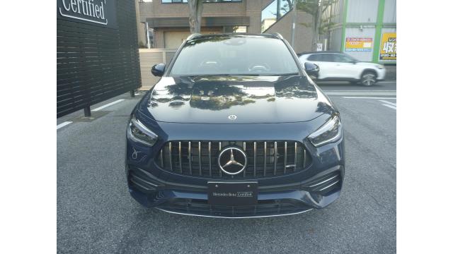 メルセデス‐AMG GLA35 4MATIC AMGパフォーマンスパッケージ・AMGアドバンスドパッケージ