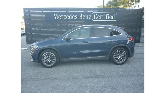 メルセデス‐AMG GLA35 4MATIC AMGパフォーマンスパッケージ・AMGアドバンスドパッケージ