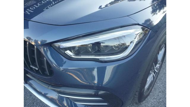 メルセデス‐AMG GLA35 4MATIC AMGパフォーマンスパッケージ・AMGアドバンスドパッケージ