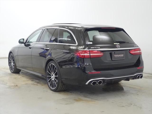 メルセデス‐AMG E53 4MATIC+ ステーションワゴン エクスクルーシブパッケージ