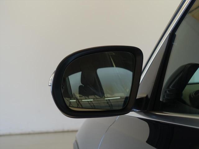 GLB180 AMGラインパッケージ