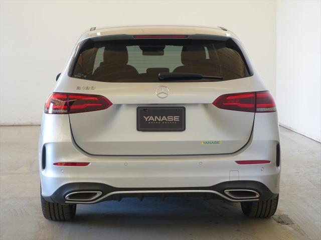 B180 AMGライン レーダーセーフティパッケージ・アドバンスドパッケージ・ナビゲーションパッケージ