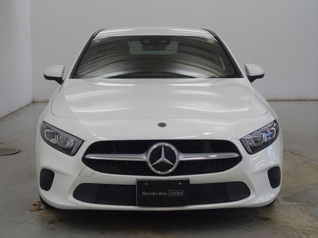 A180 スタイル セダン レーダーセーフティパッケージ・ナビゲーションパッケージ